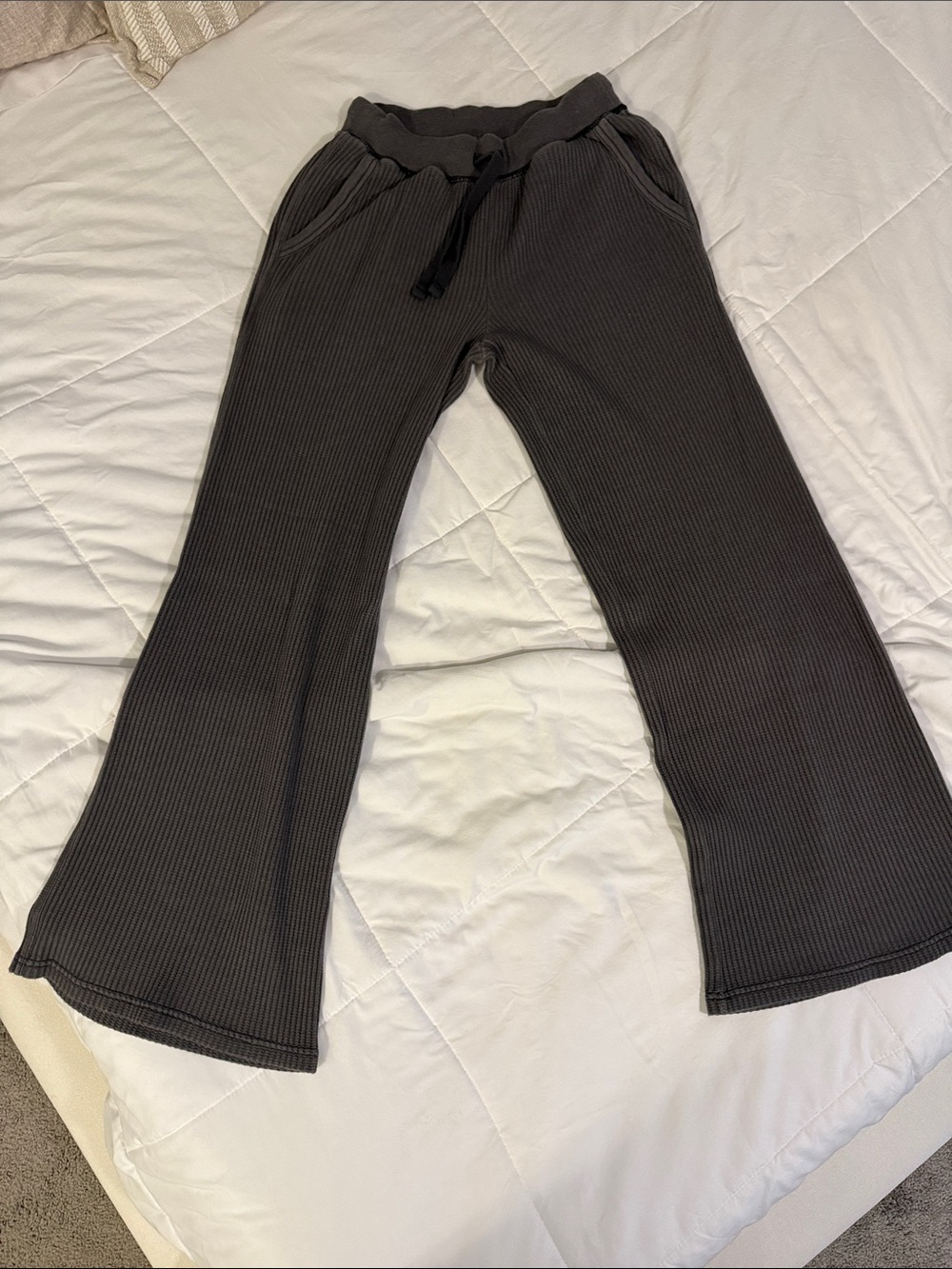Women’s Ribbed Drawstring Lounge Pants - Dark Gray
